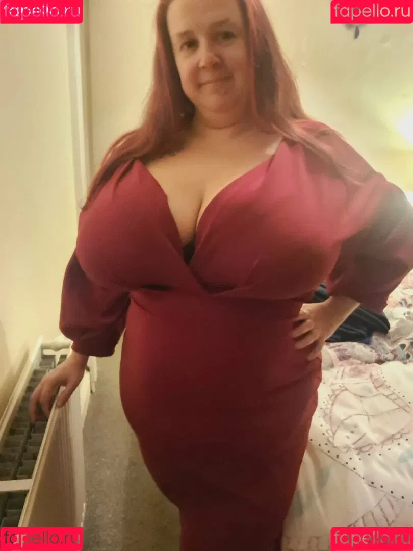 Kelly K Cups Onlyfans Photo Gallery 