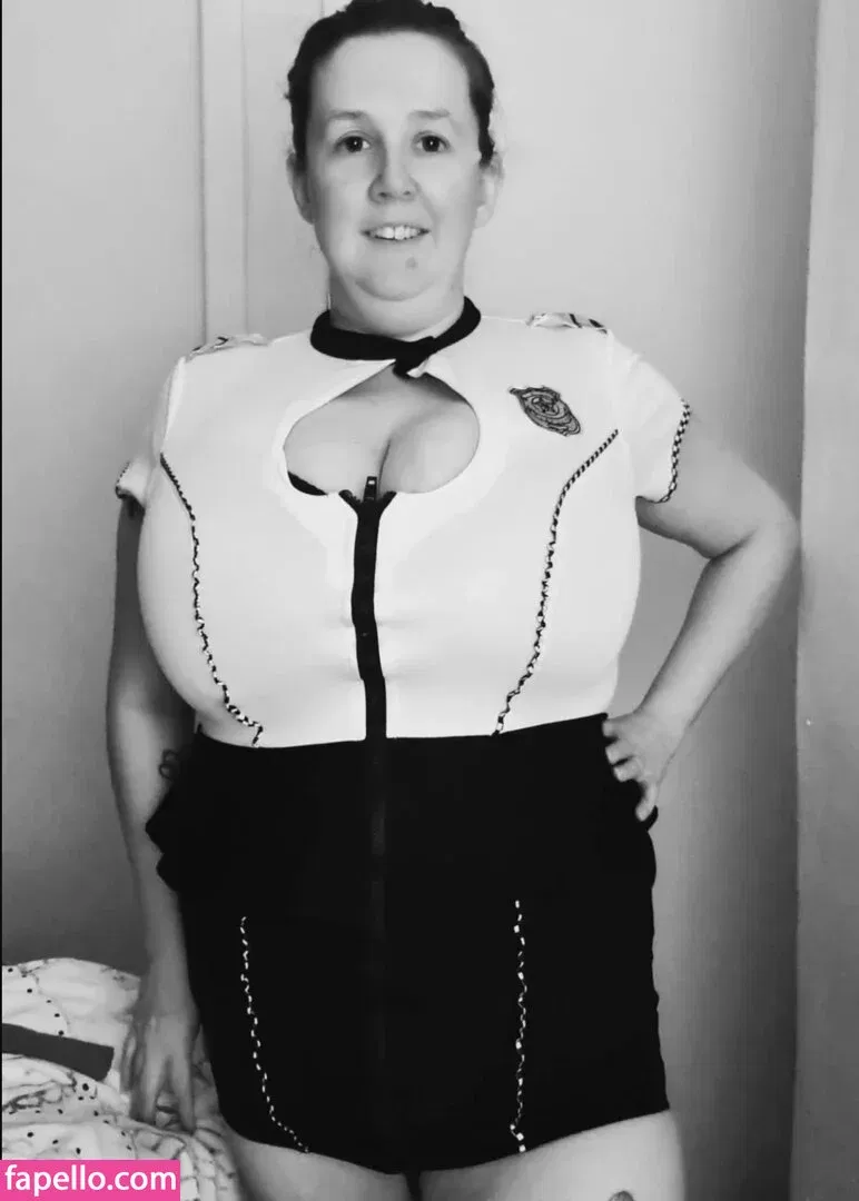 Kelly K Cups Onlyfans Photo Gallery 