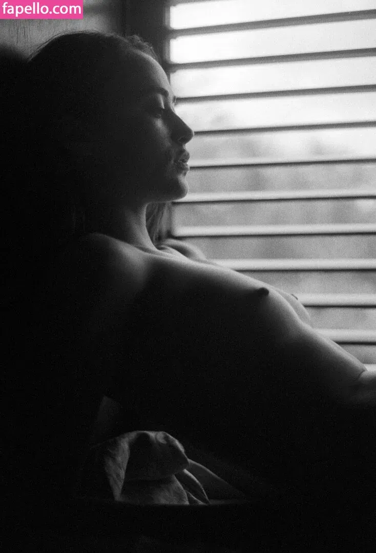 Margoreett Onlyfans Photo Gallery 