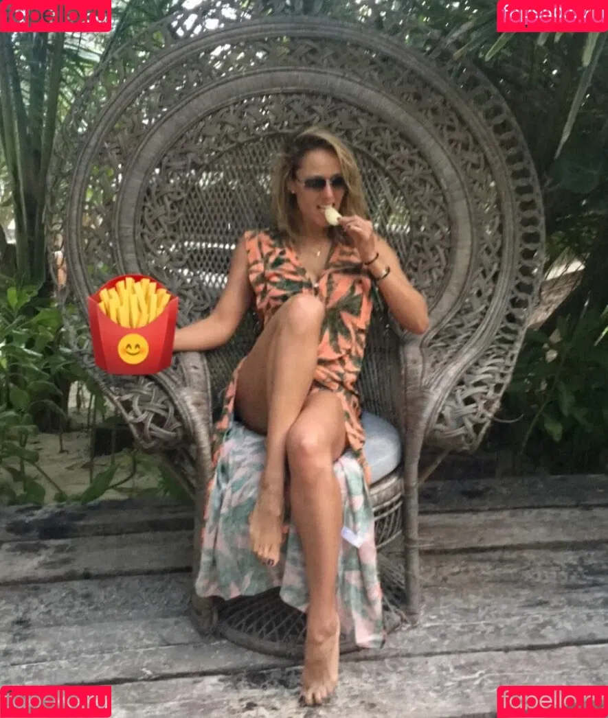 Vanessa Huppenkothen Onlyfans Photo Gallery 