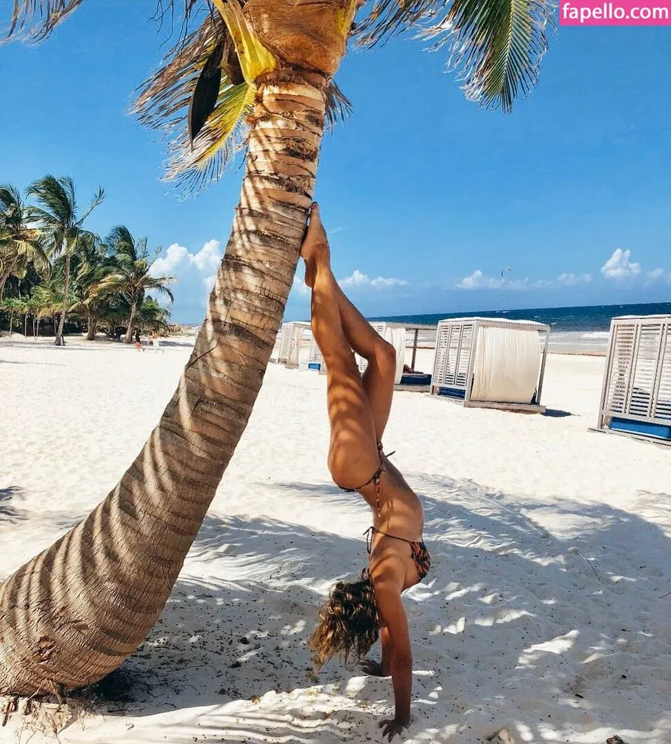 Vanessa Huppenkothen Onlyfans Photo Gallery 