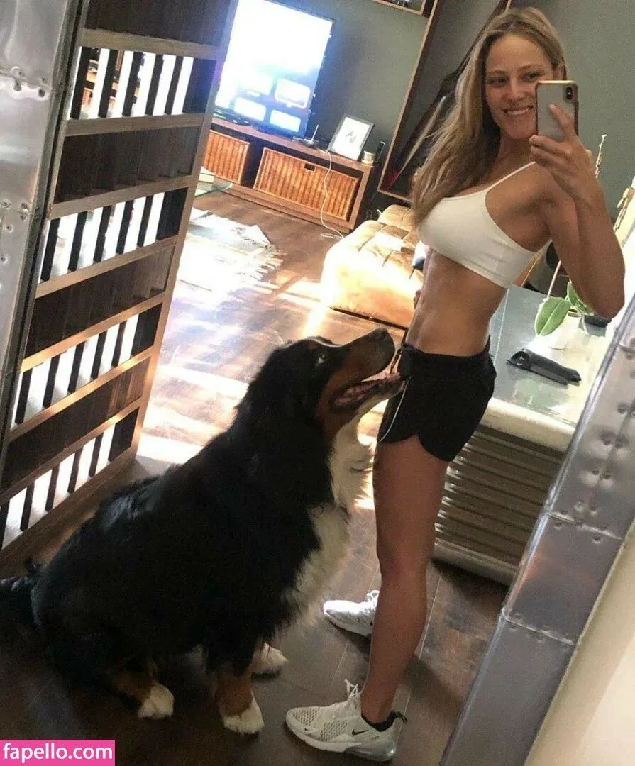 Vanessa Huppenkothen Onlyfans Photo Gallery 