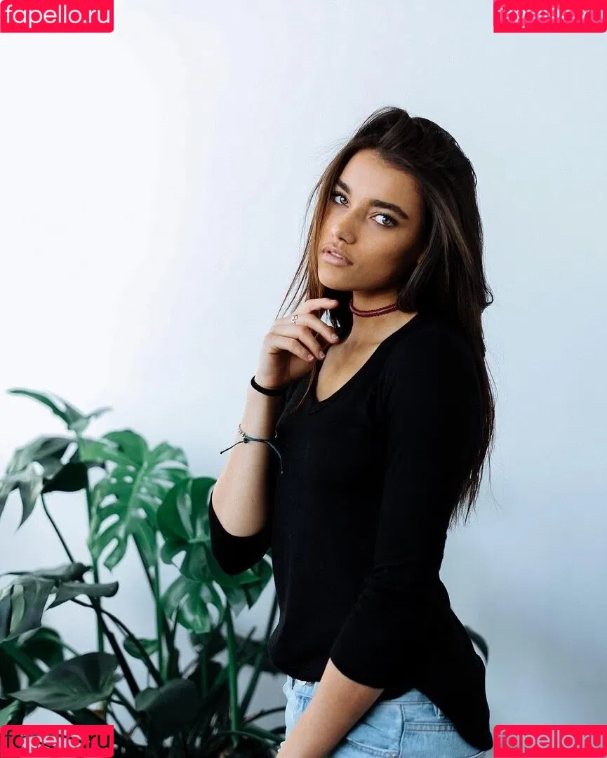 Arianna Hicks Onlyfans Photo Gallery 