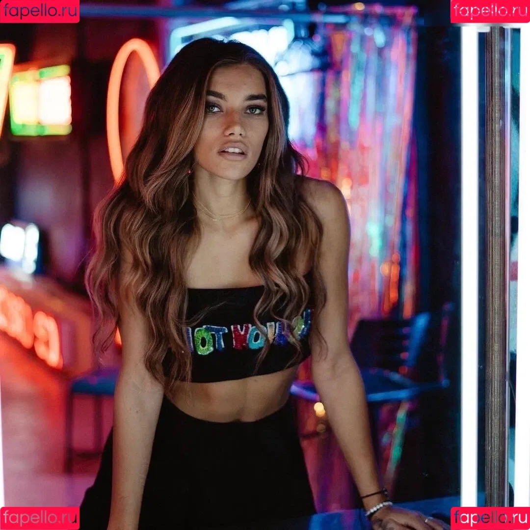 Arianna Hicks Onlyfans Photo Gallery 