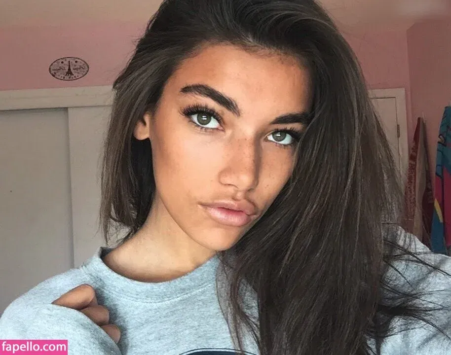 Arianna Hicks Onlyfans Photo Gallery 