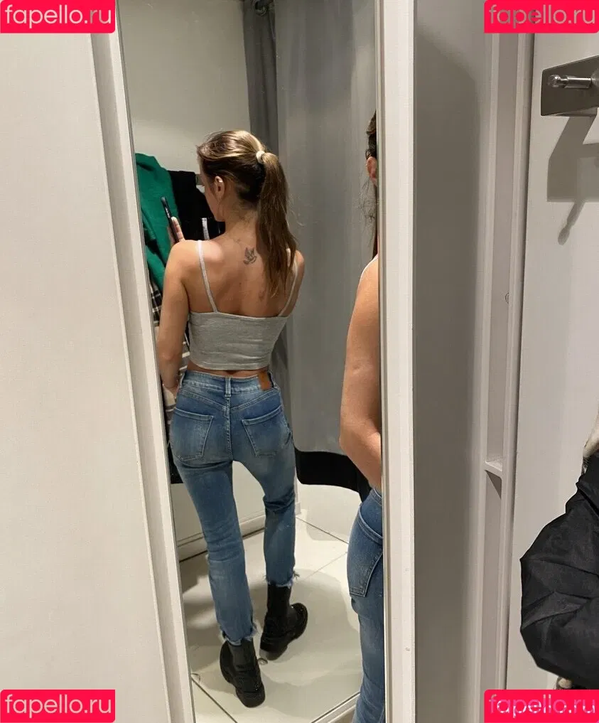 Emily Rose Onlyfans Photo Gallery 
