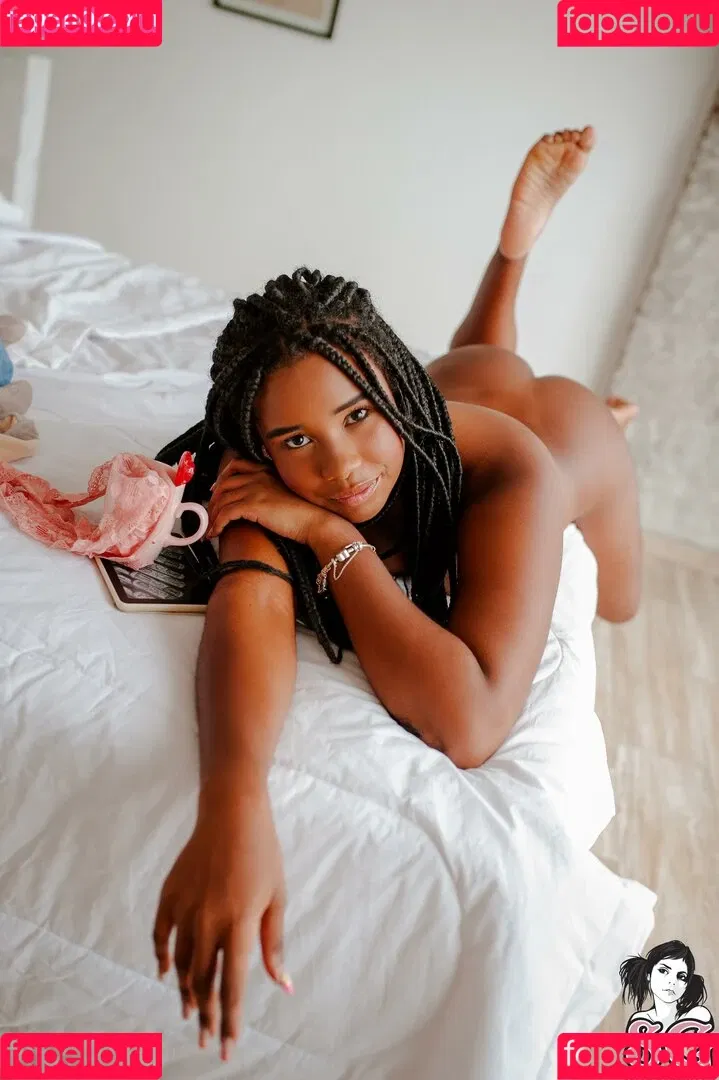 Sophia Lins Onlyfans Photo Gallery 