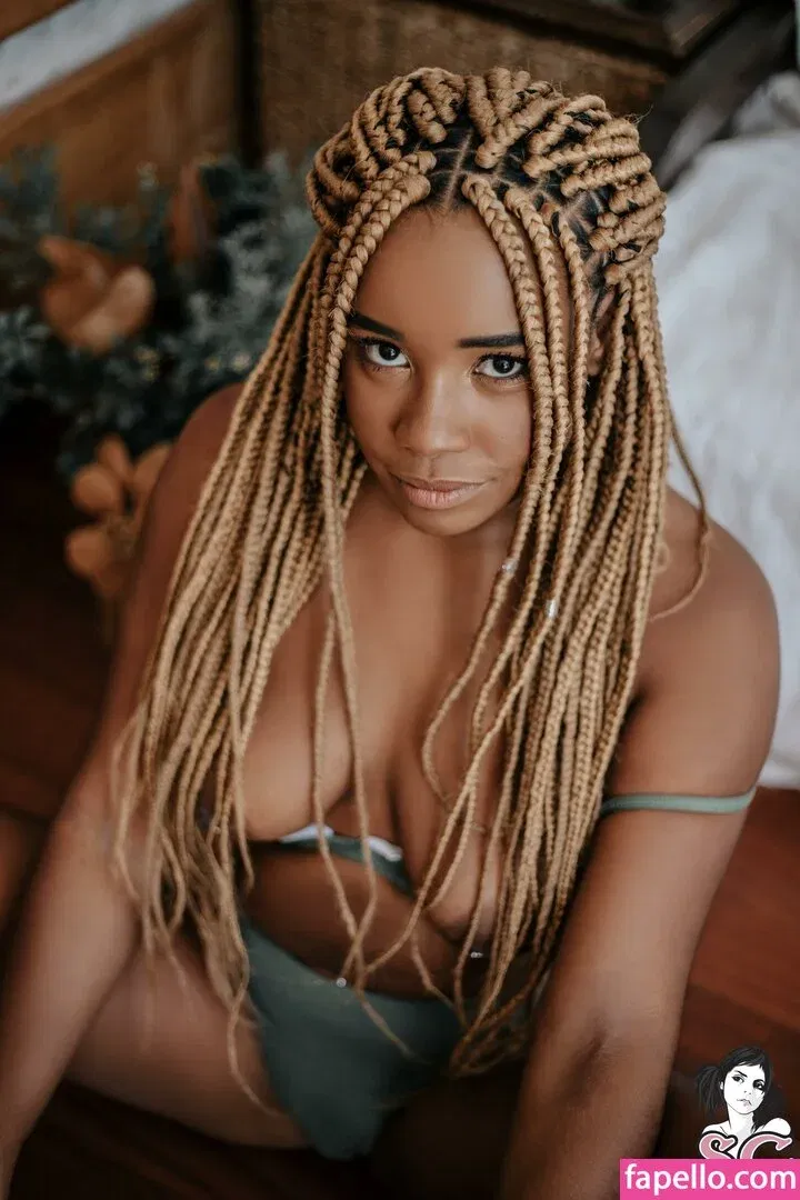 Sophia Lins Onlyfans Photo Gallery 