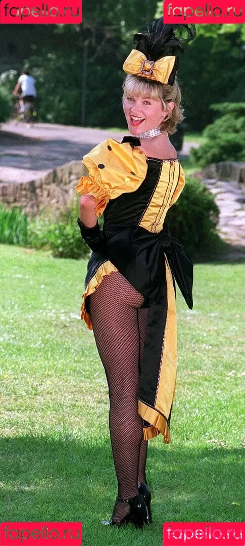 Anthea Turner Onlyfans Photo Gallery 