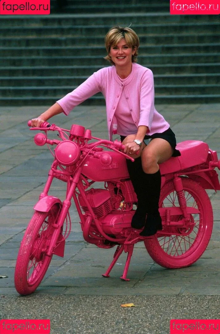 Anthea Turner Onlyfans Photo Gallery 