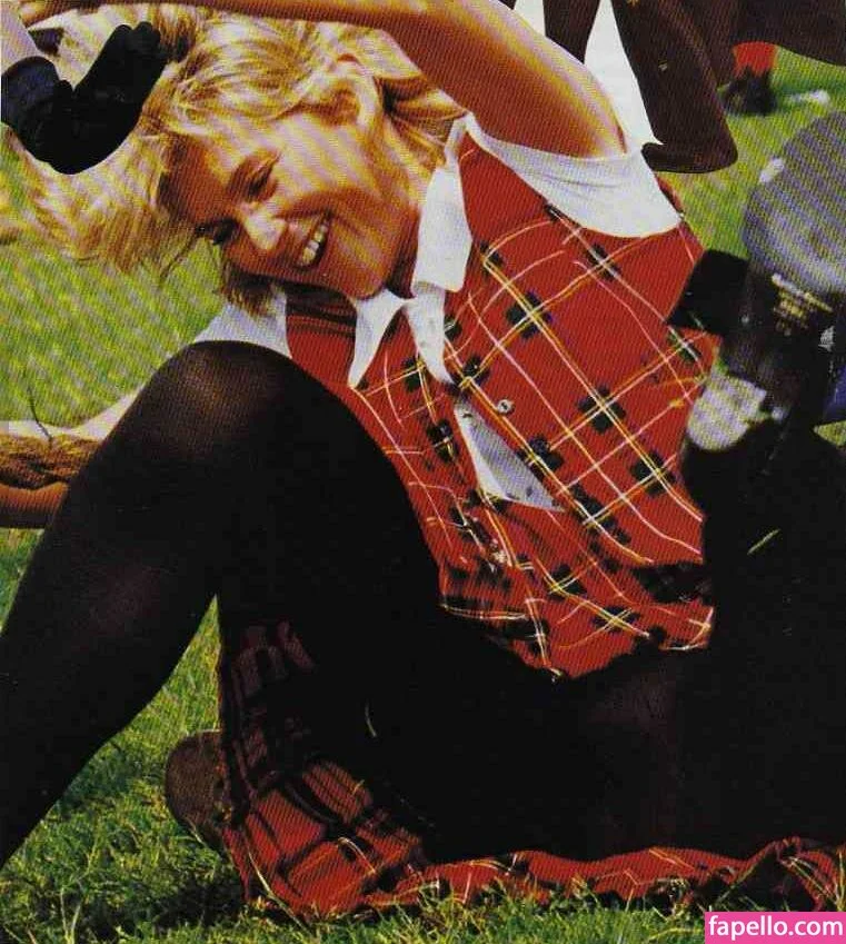 Anthea Turner Onlyfans Photo Gallery 