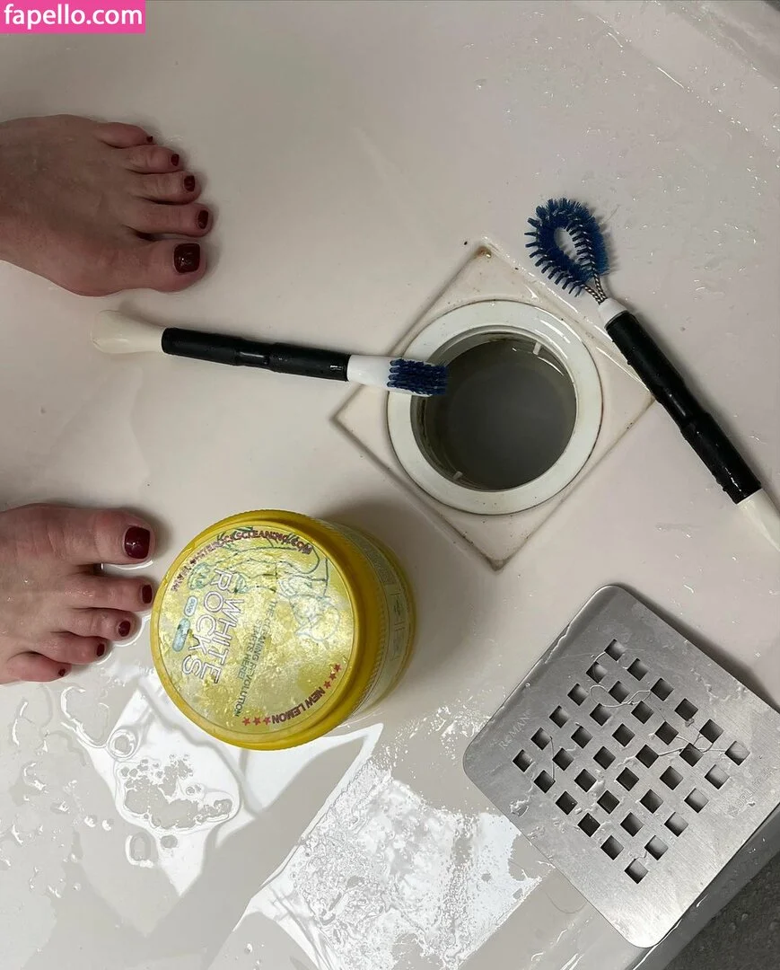 Anthea Turner Onlyfans Photo Gallery 