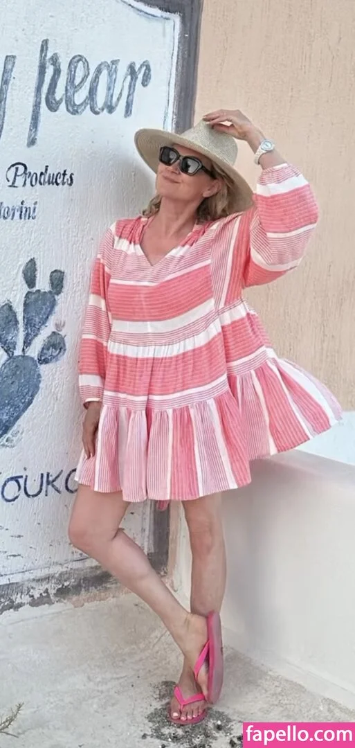 Anthea Turner Onlyfans Photo Gallery 