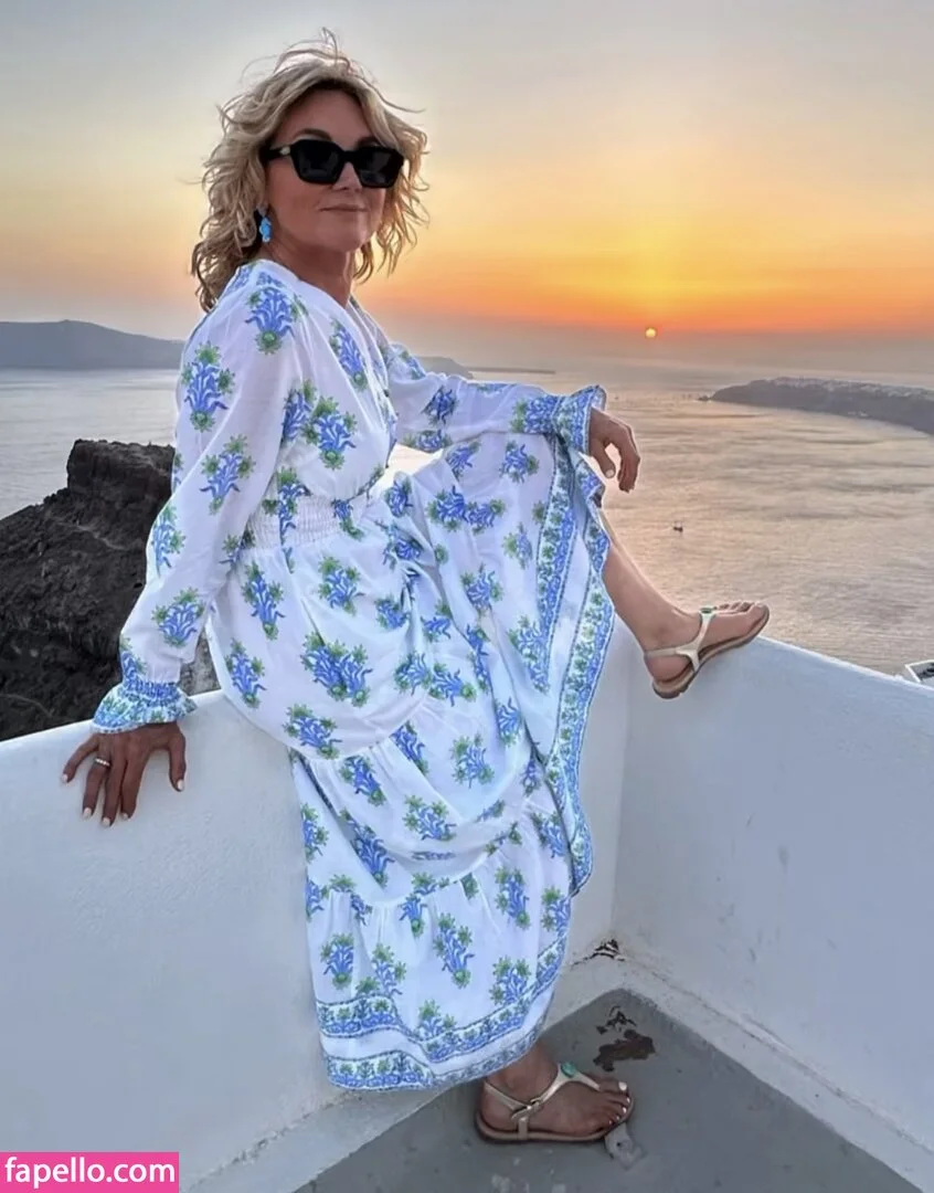 Anthea Turner Onlyfans Photo Gallery 