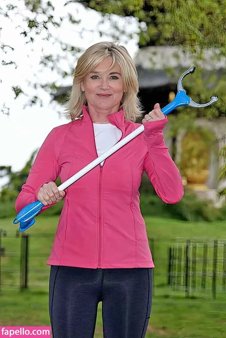Anthea Turner Onlyfans Photo Gallery 