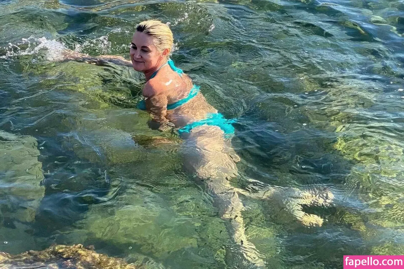 Anthea Turner Onlyfans Photo Gallery 