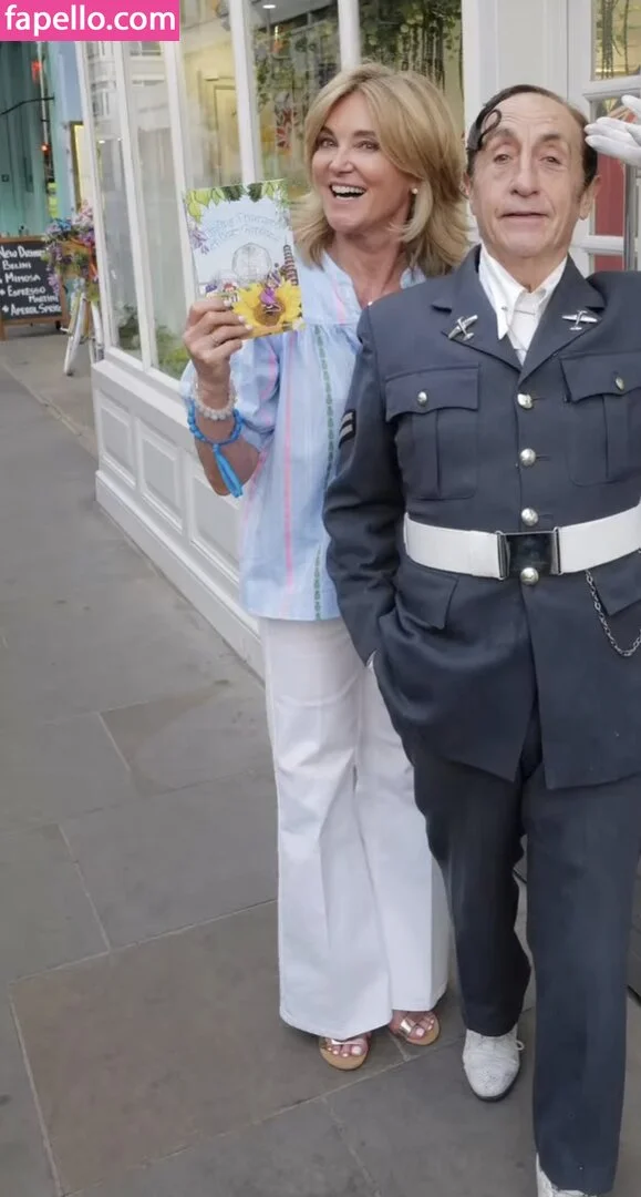 Anthea Turner Onlyfans Photo Gallery 