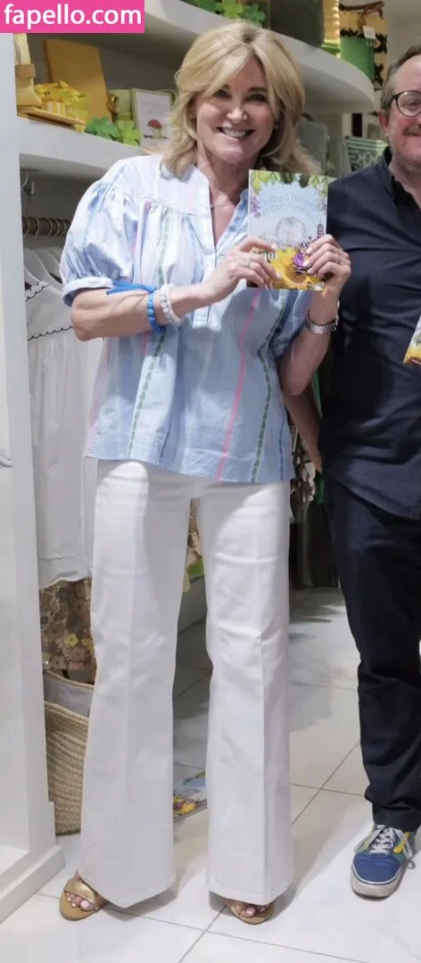 Anthea Turner Onlyfans Photo Gallery 