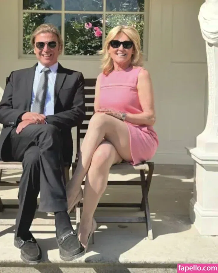 Anthea Turner Onlyfans Photo Gallery 