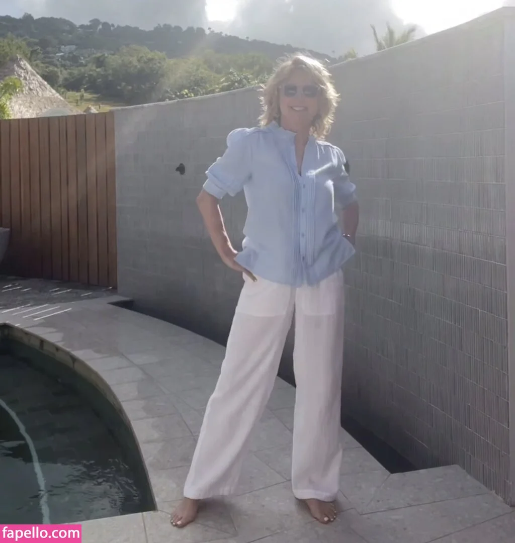 Anthea Turner Onlyfans Photo Gallery 