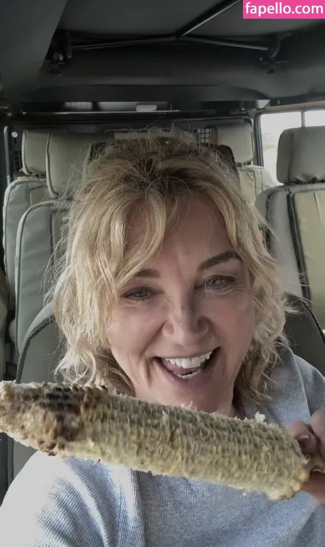 Anthea Turner Onlyfans Photo Gallery 