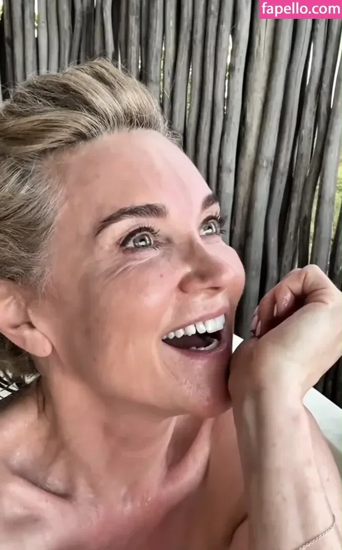 Anthea Turner Onlyfans Photo Gallery 