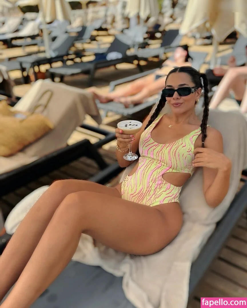 Kardeniz Kilic Onlyfans Photo Gallery 