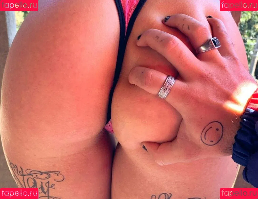 Eaethamy_ Onlyfans Photo Gallery 