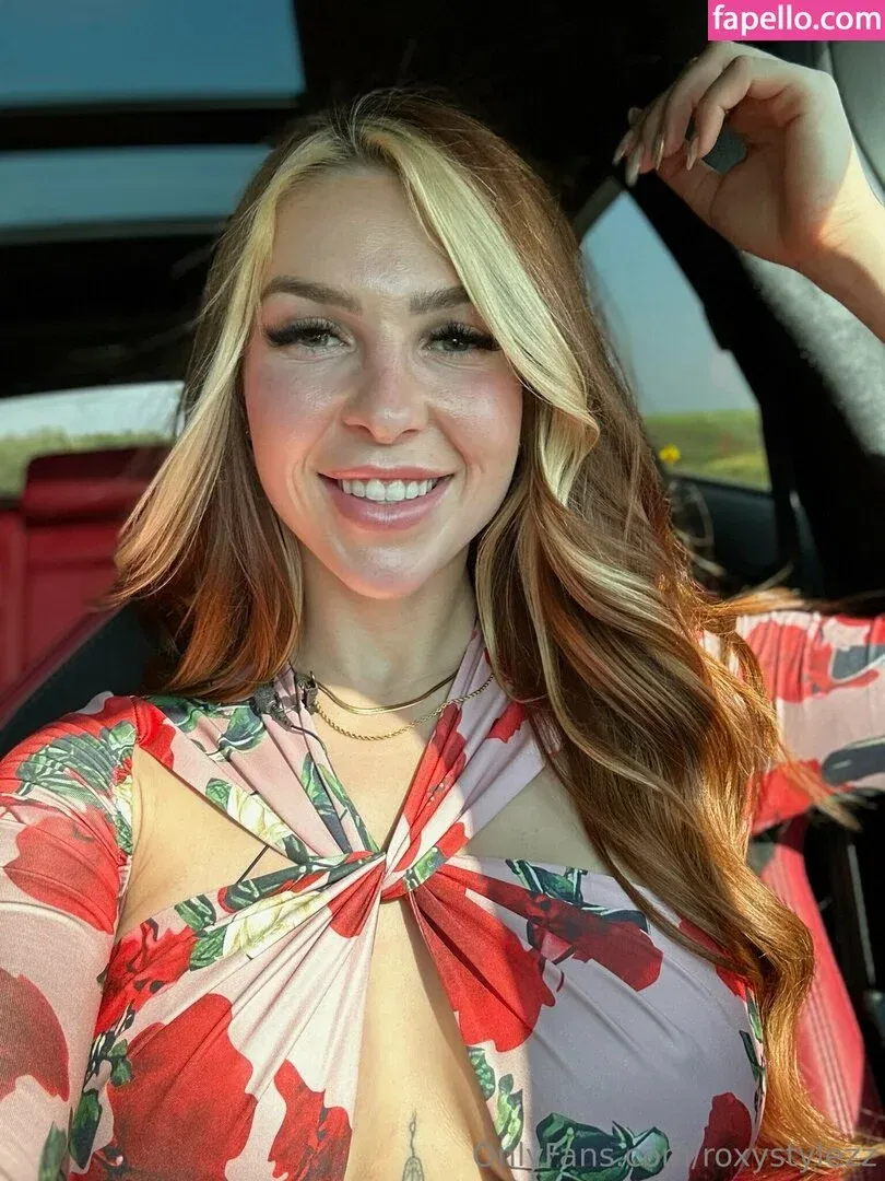 roxystylezz Onlyfans Photo Gallery 