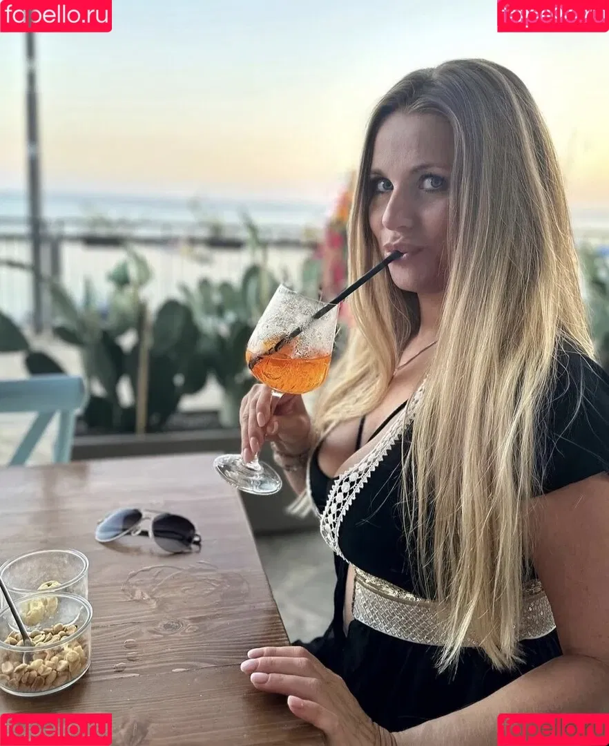 Mascha von Rascha Onlyfans Photo Gallery 