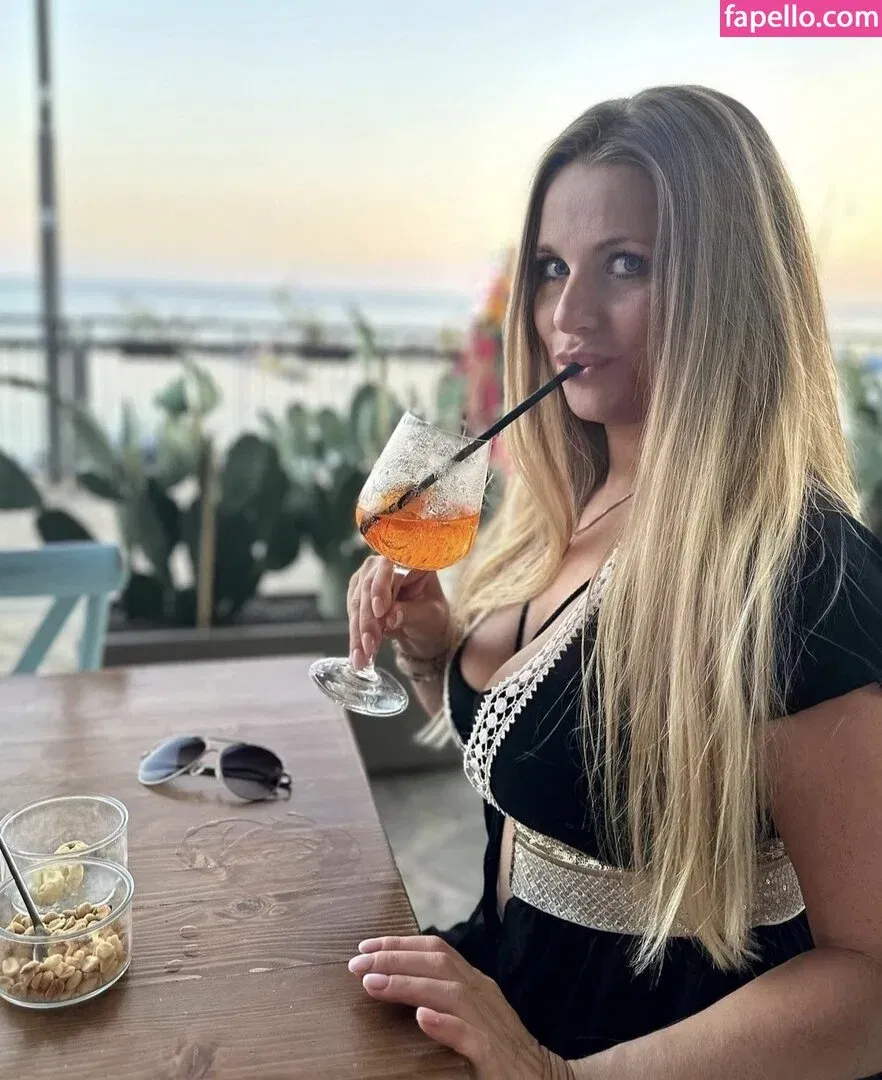 Mascha von Rascha Onlyfans Photo Gallery 