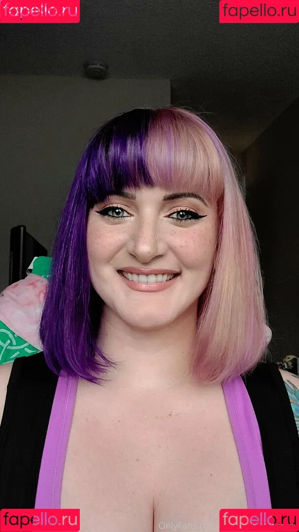 lindsaylovecosplay Onlyfans Photo Gallery 