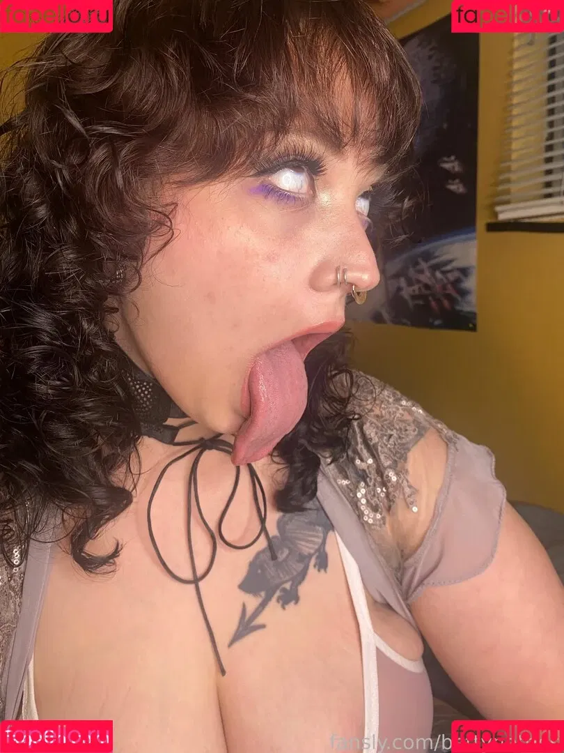 bettynettles Onlyfans Photo Gallery 