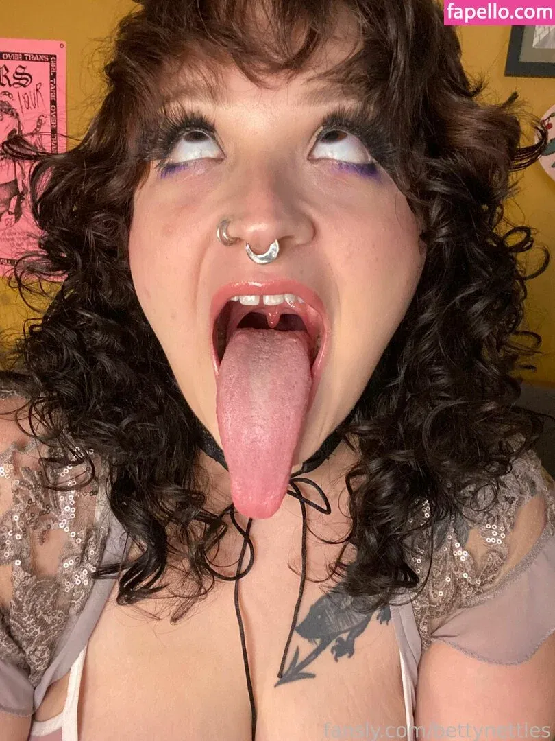 bettynettles Onlyfans Photo Gallery 