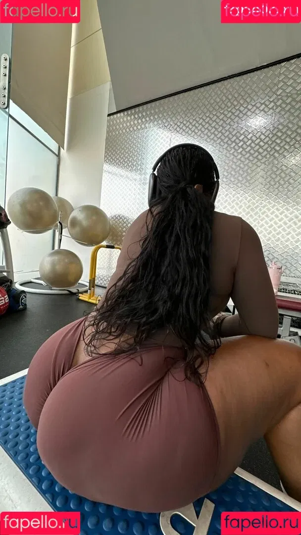 Butterscotch_Ug Onlyfans Photo Gallery 