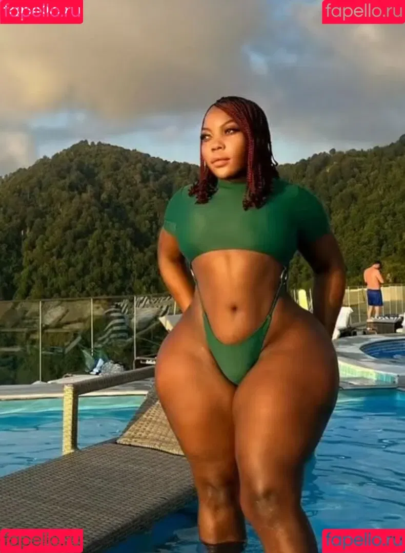Butterscotch_Ug Onlyfans Photo Gallery 