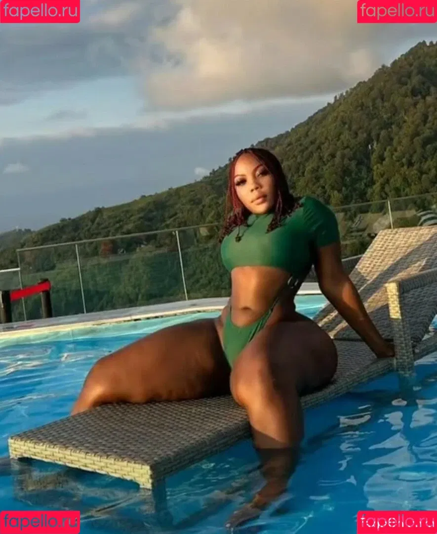 Butterscotch_Ug Onlyfans Photo Gallery 