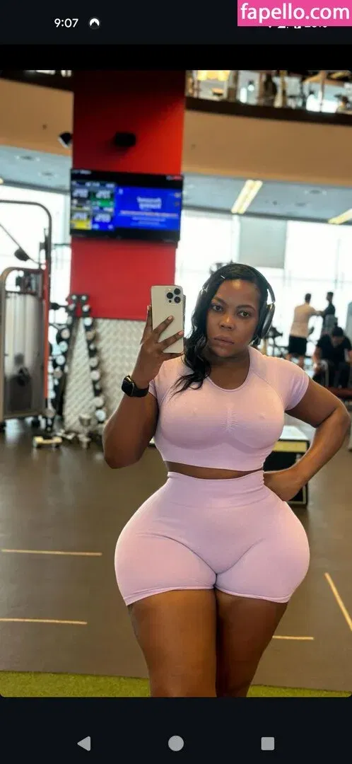 Butterscotch_Ug Onlyfans Photo Gallery 