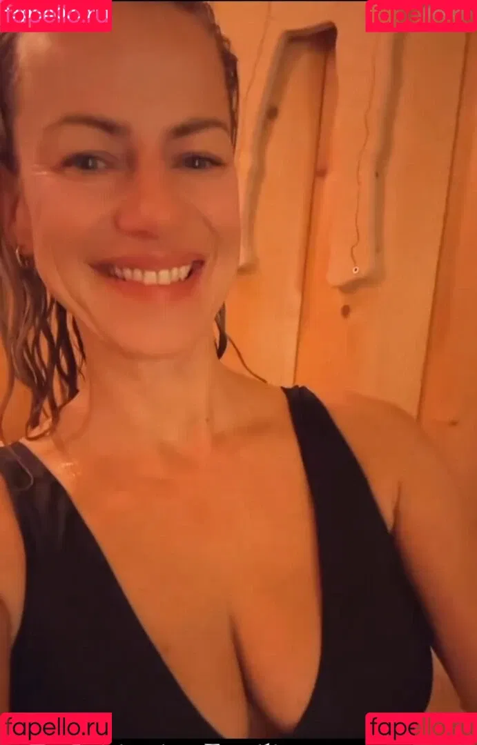 Anneke Dürkopp Onlyfans Photo Gallery 
