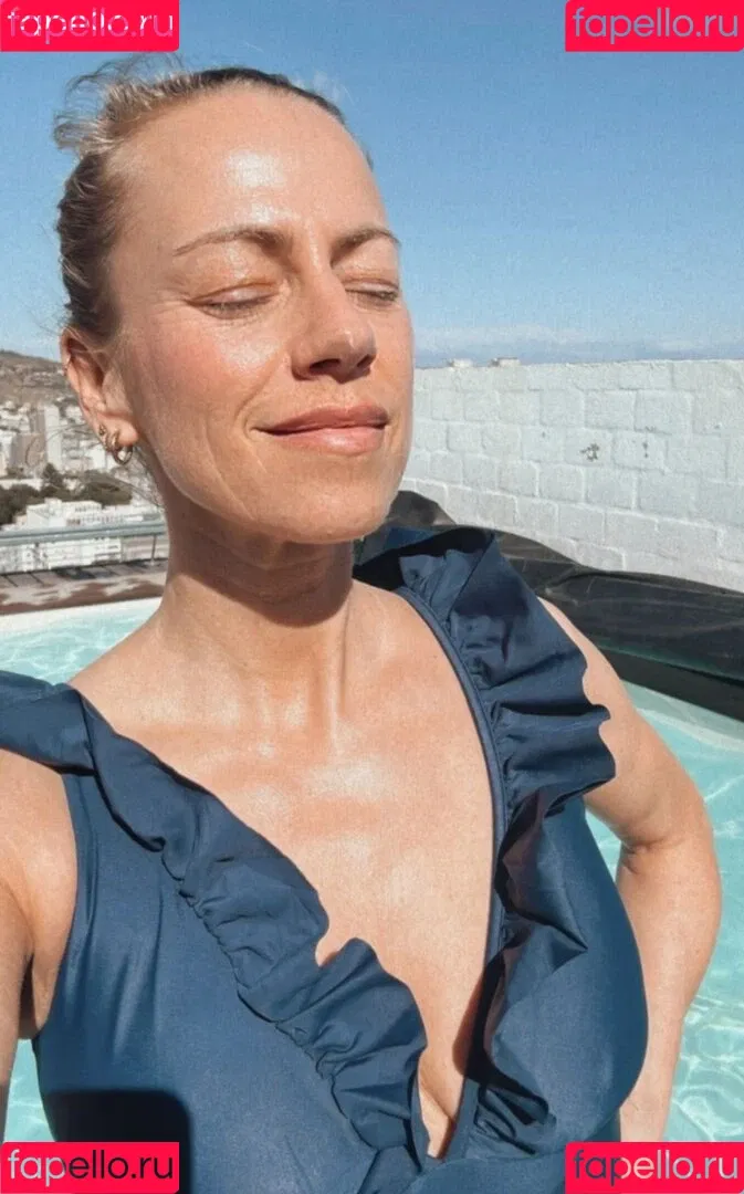 Anneke Dürkopp Onlyfans Photo Gallery 