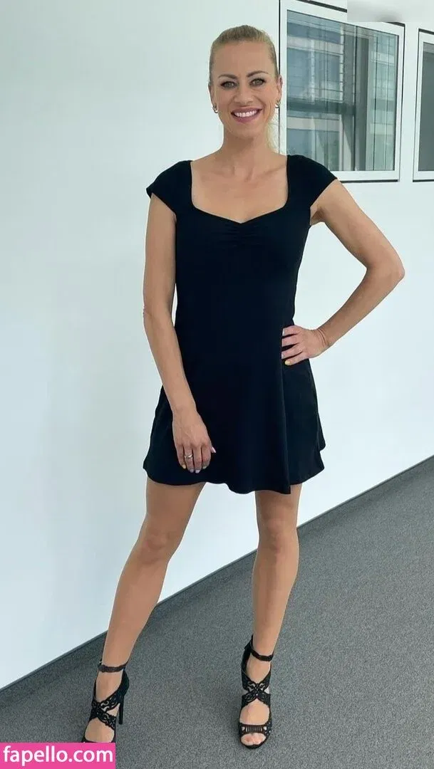 Anneke Dürkopp Onlyfans Photo Gallery 