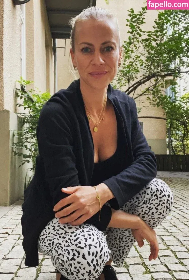 Anneke Dürkopp Onlyfans Photo Gallery 