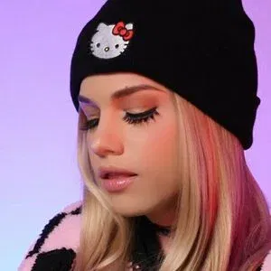 queeniesteph Onlyfans Photo Gallery 