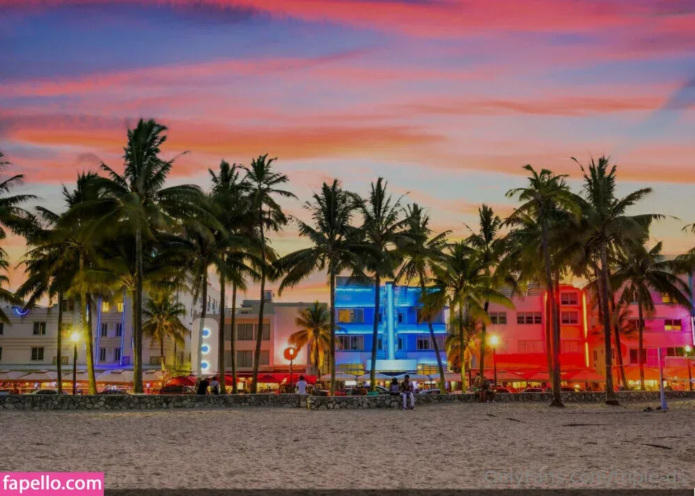 triple-ds Onlyfans Photo Gallery 