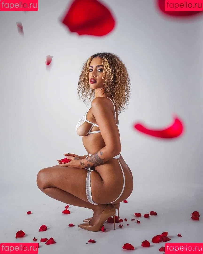 Francesca Lama Onlyfans Photo Gallery 