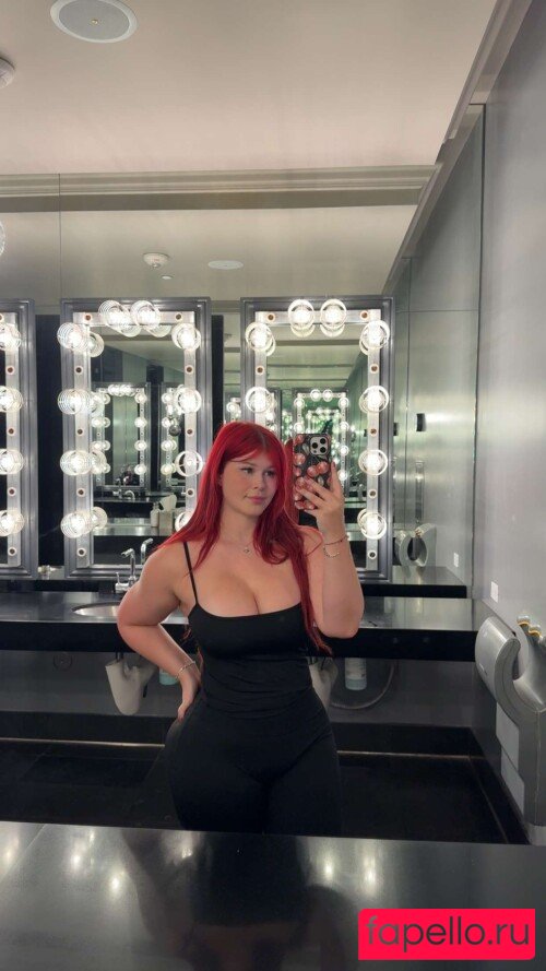 Jenn Moffat Nude Onlyfans Photo 49