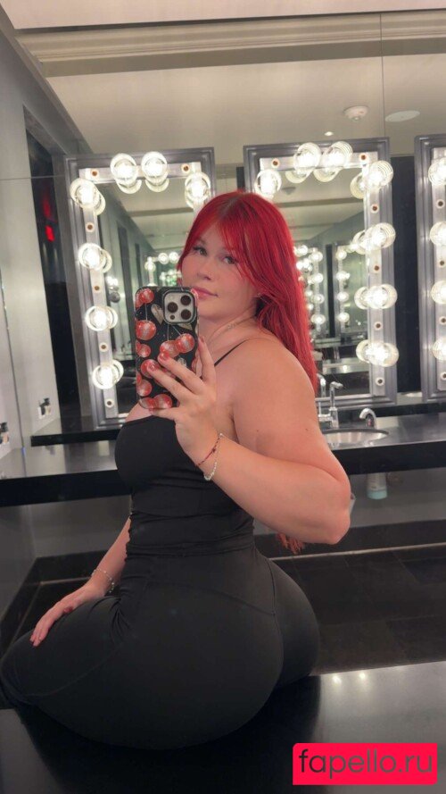 Jenn Moffat Nude Onlyfans Photo 42