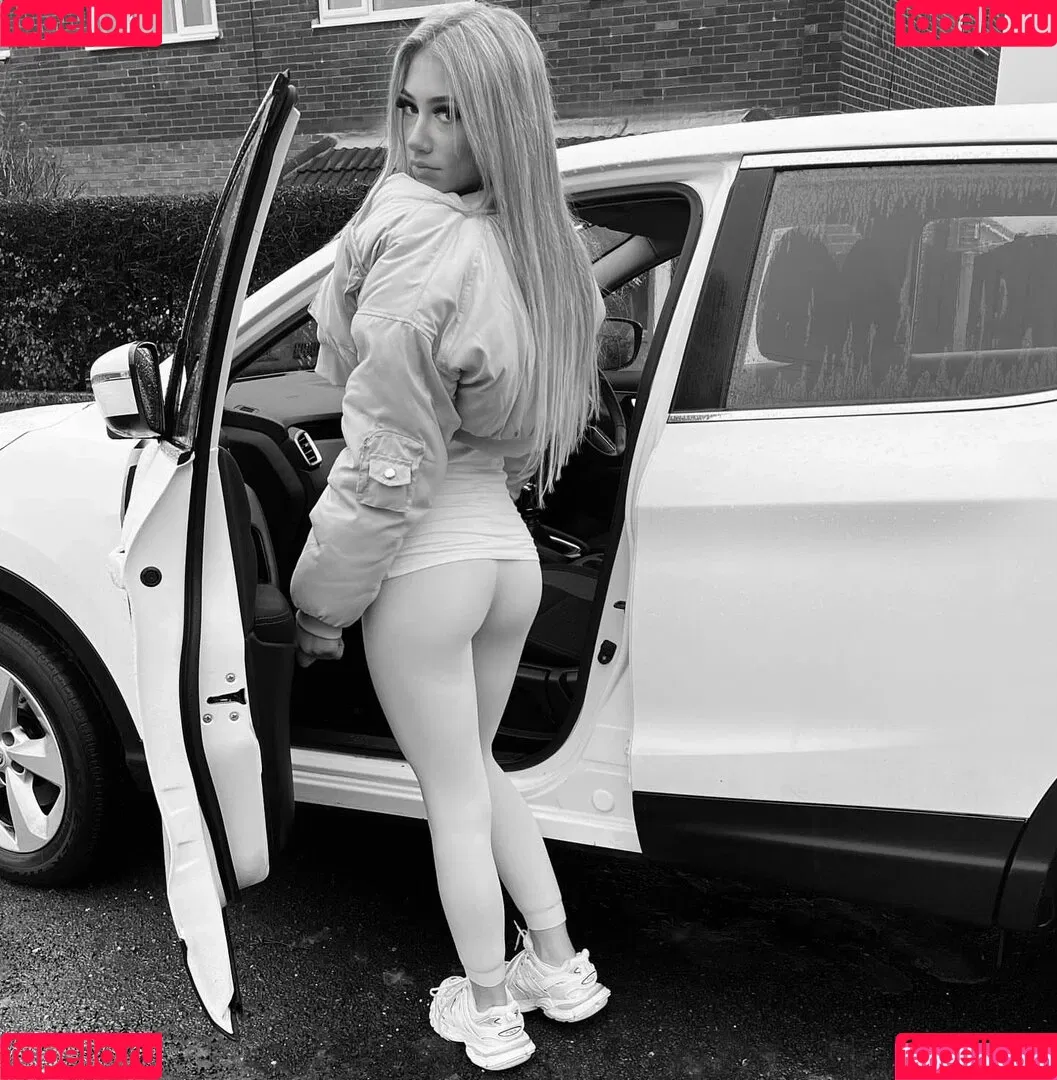 Orla Nolan Onlyfans Photo Gallery 