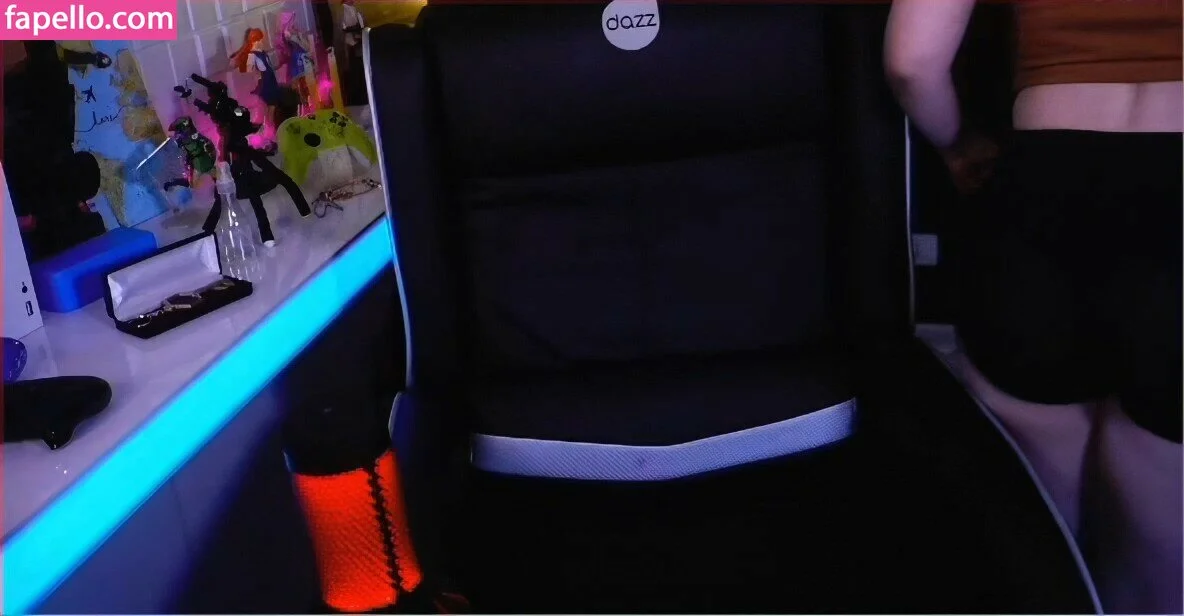 Haru Jiggly Onlyfans Photo Gallery 