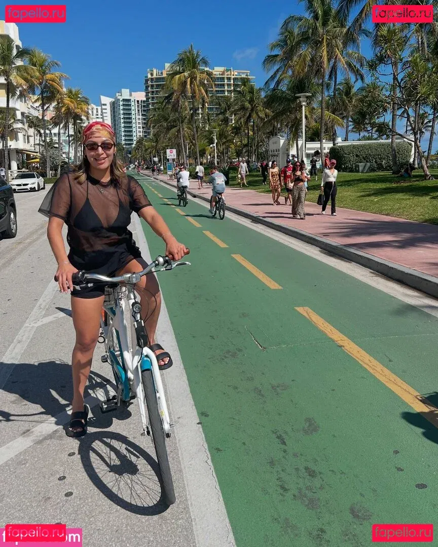 MariahPapayyaa Onlyfans Photo Gallery 